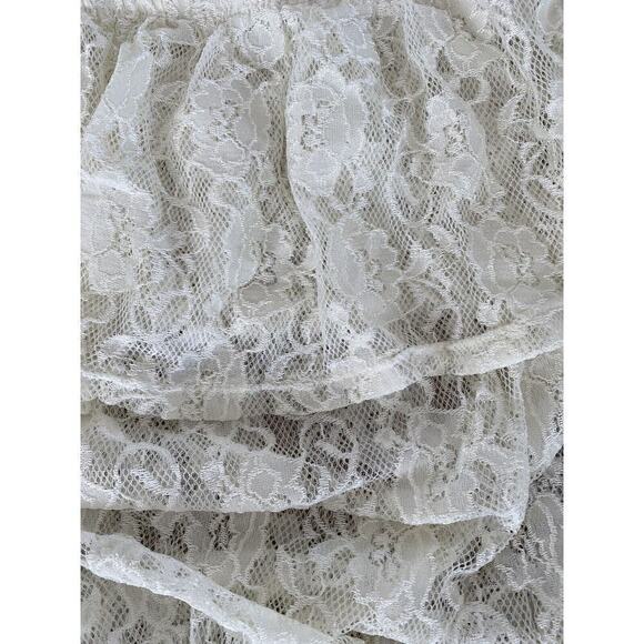 Forever 21 Womens Cream Lace Ruffle Tube Crop Top Size Medium - Picture 5 of 7